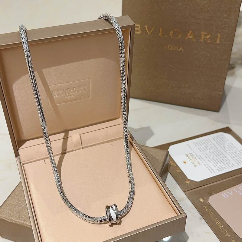 Bvlgari necklace 12yxx103